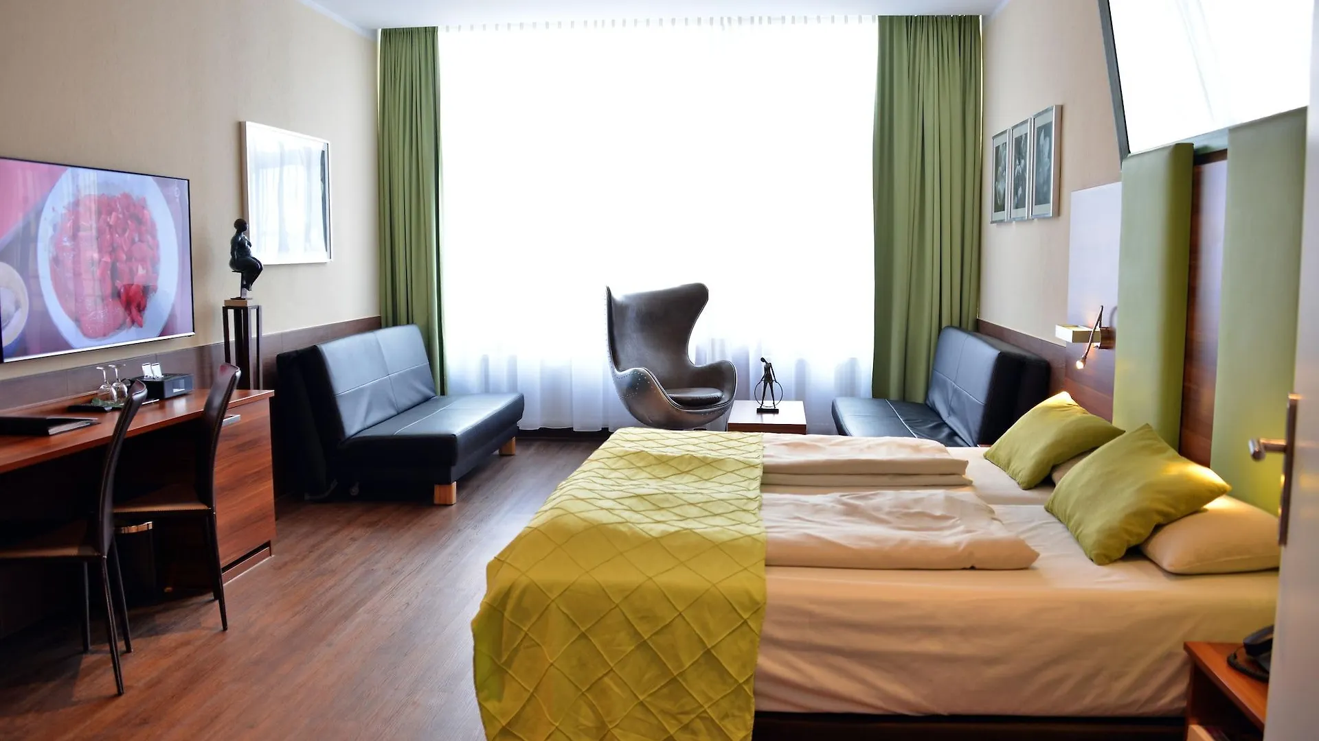 Arthotel Munich 3*,