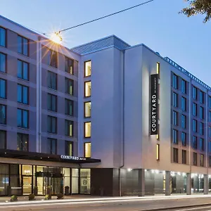 Hotel Courtyard By Marriott East, Munich