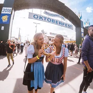 https://oktoberfest-on-a-budget-munich.com-bavaria.com